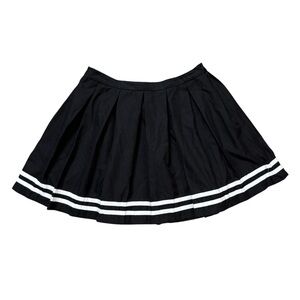 Hot Topic Cheerleader Skirt Black White Pleated Cheer Goth XL